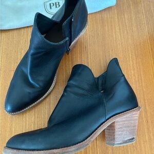 Poppy Barley - Black Leather Ankle Boots - Size 7.5